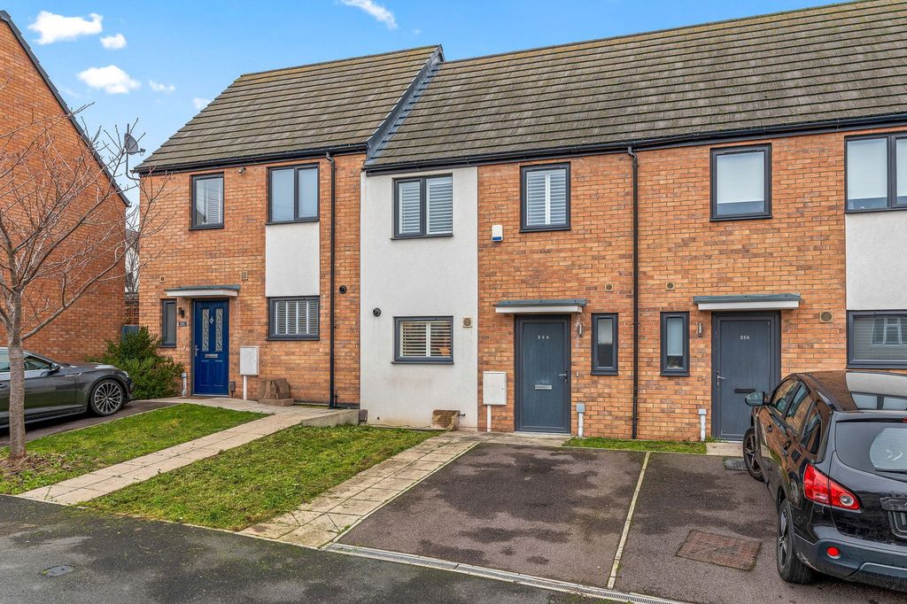 Property photo 1 of 16