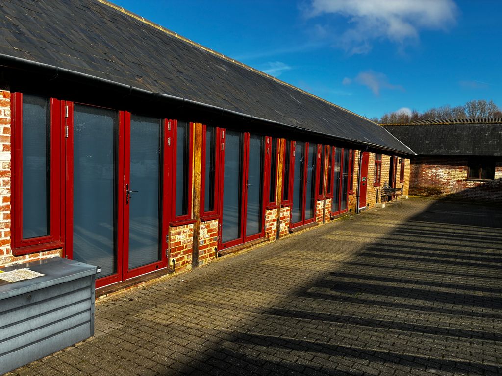 Property photo 2 of 4