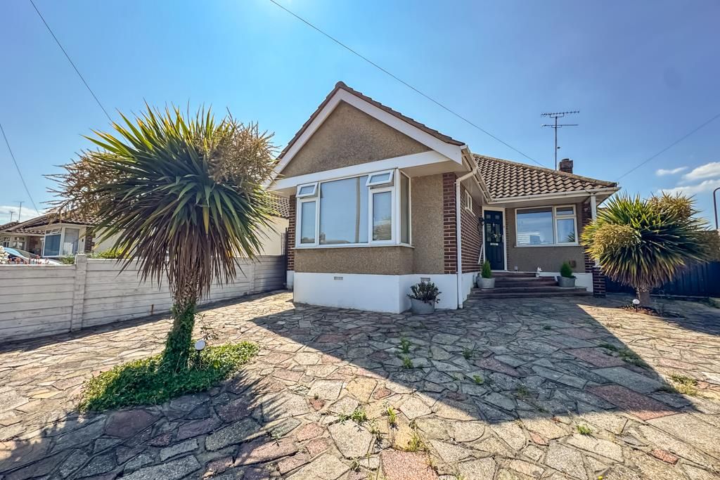 Property photo 1 of 10 Front