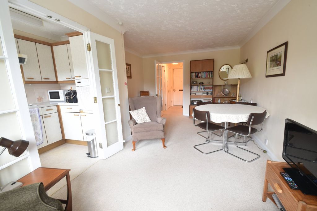 Property photo 3 of 17 Living Dining Room