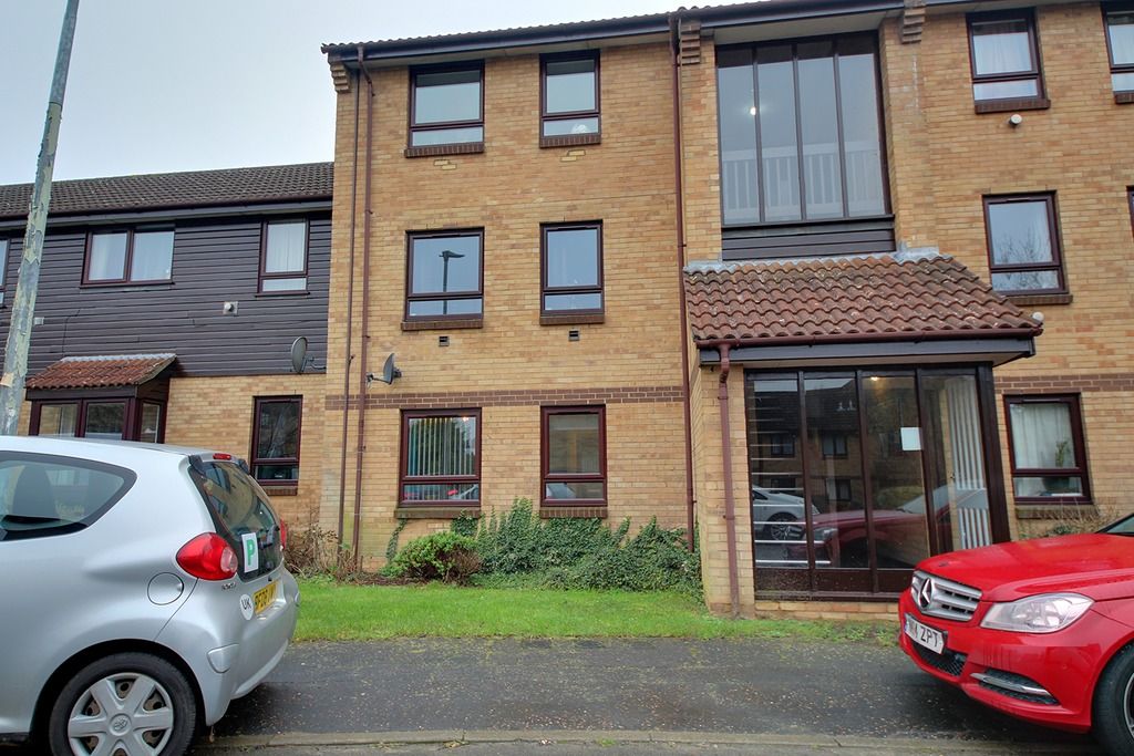 Property photo 1 of 9