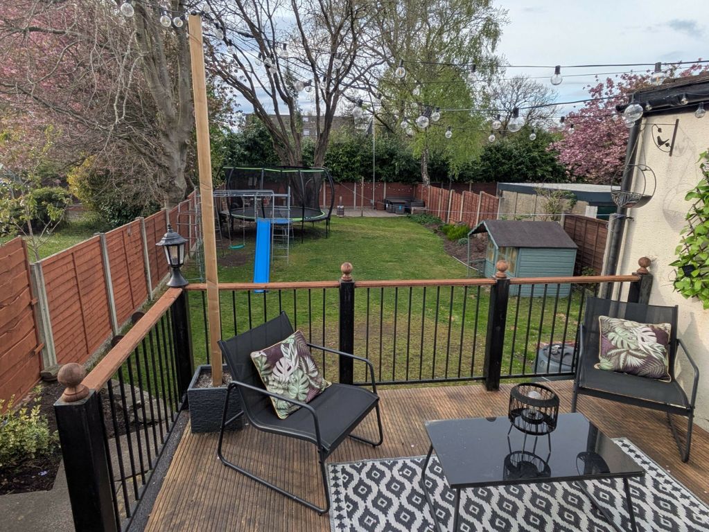 Property photo 1 of 27