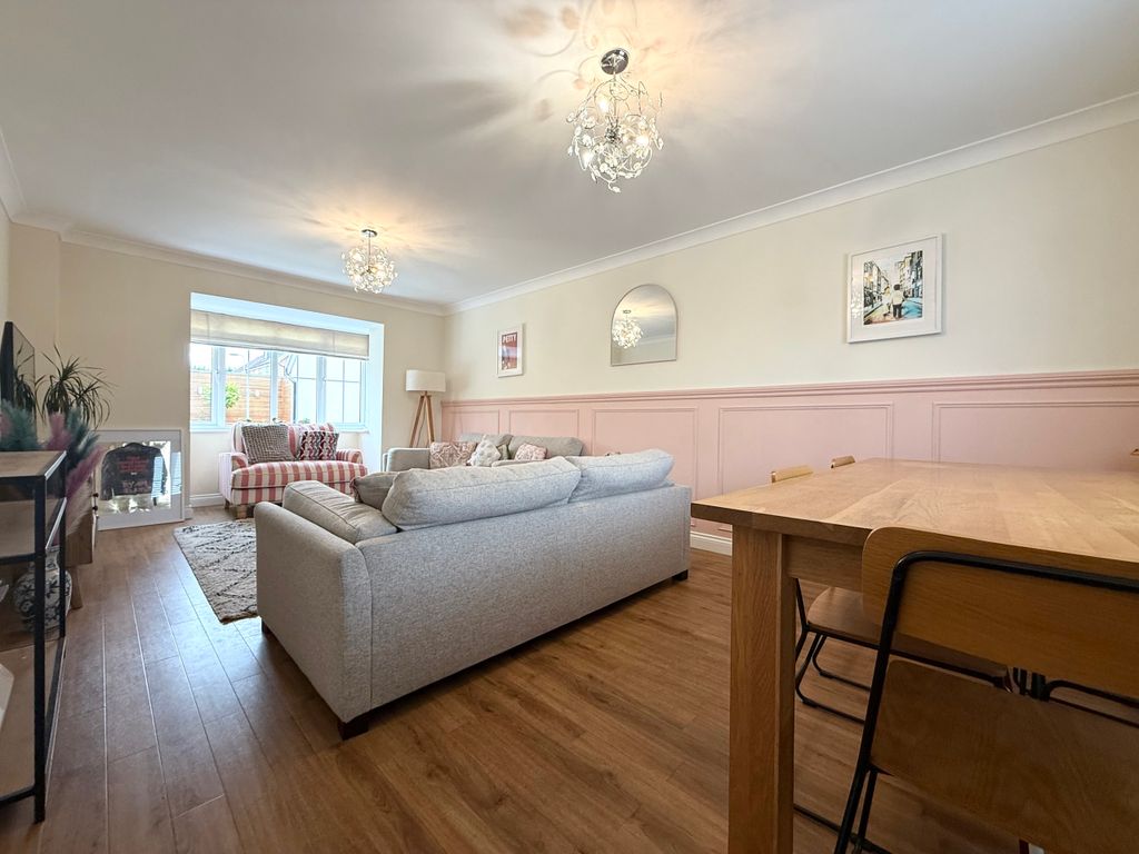 Property photo 3 of 37 Img_2222.Jpeg