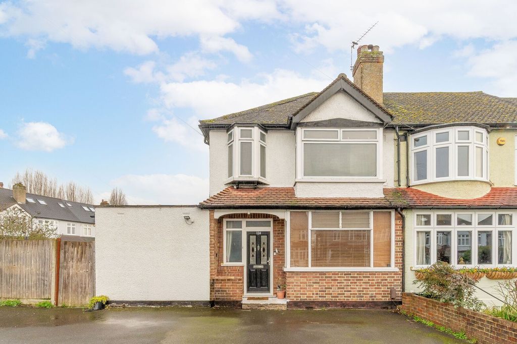 Property photo 1 of 13