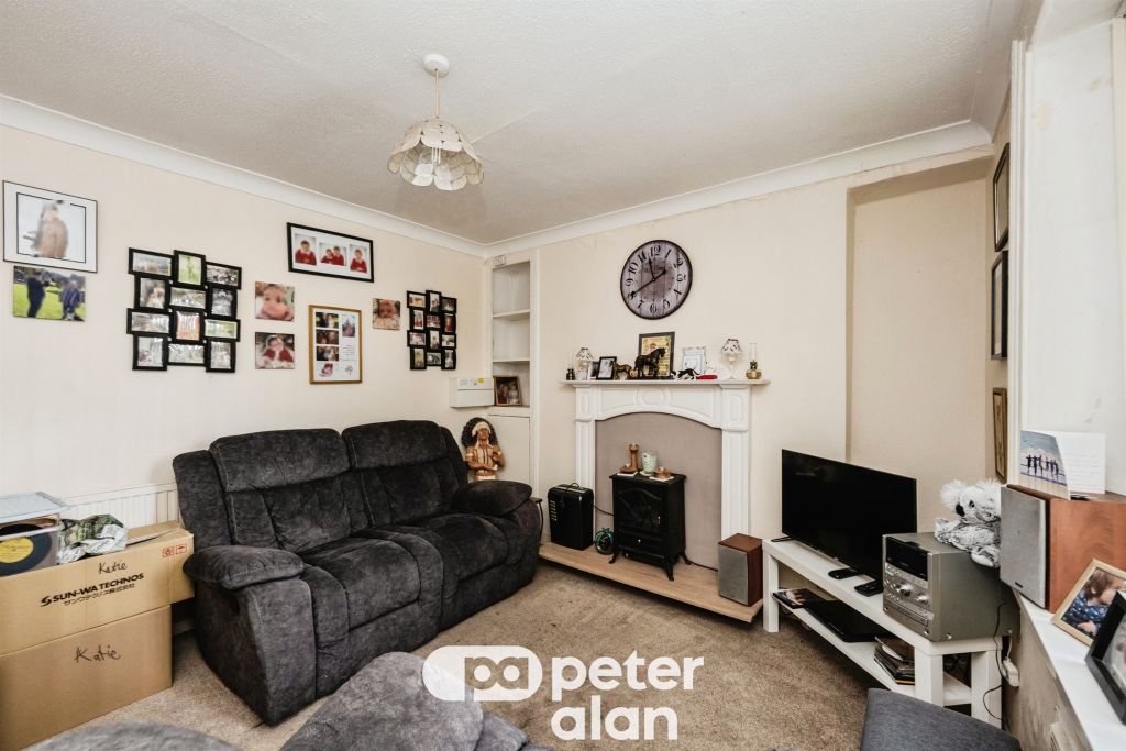 Property photo 2 of 15