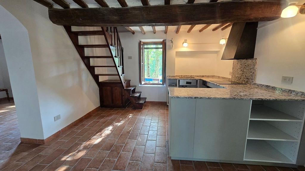 Property photo 2 of 47