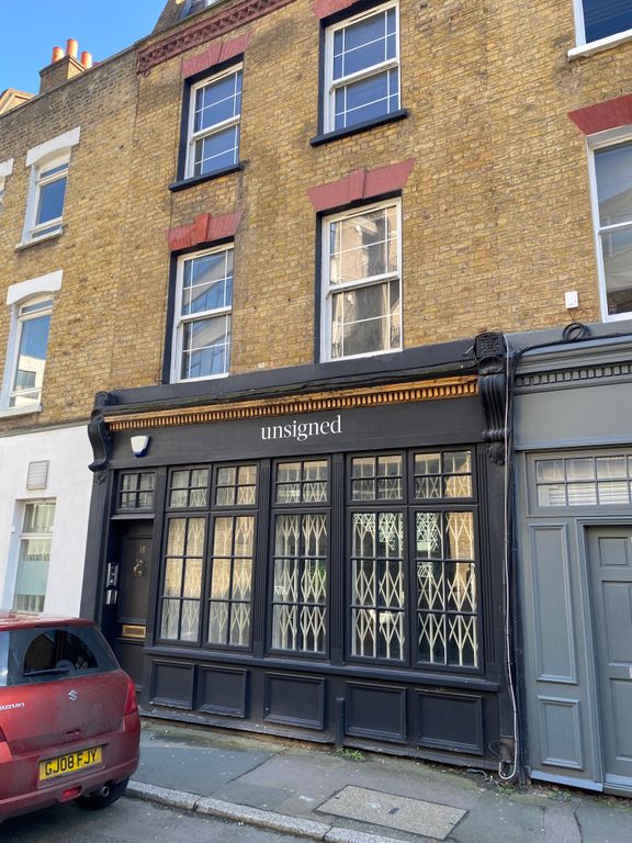 Property photo 1 of 5