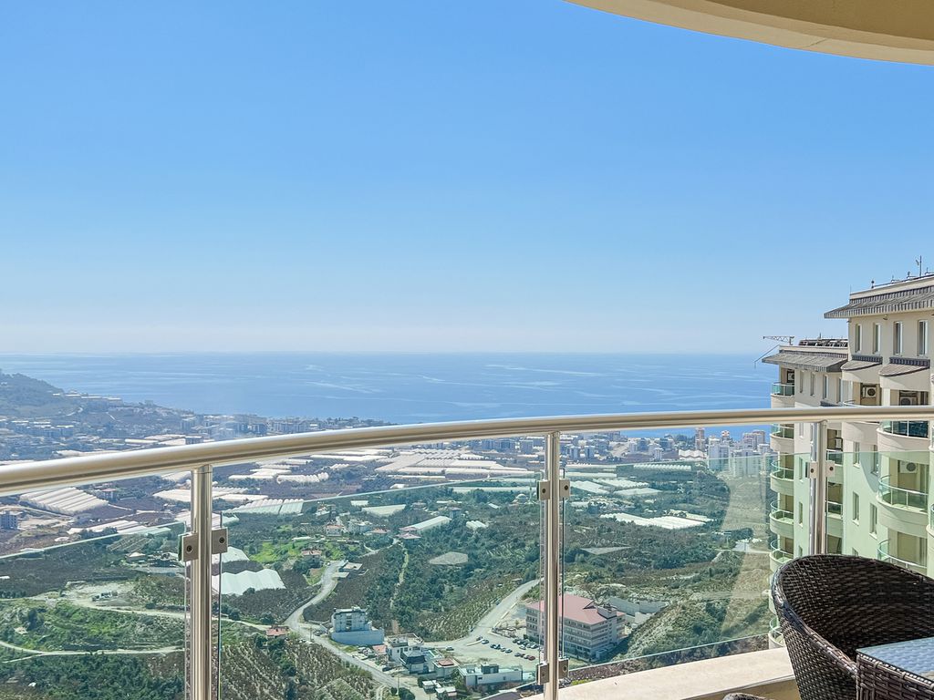 Property photo 1 of 22 Outstanding Sea-View Apartment For Sale In Alanya - Spectacular Sea And Nature Views
