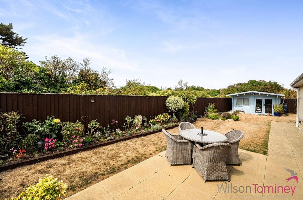 Property photo 3 of 24 29B2Eb78-d24d-41c2-80Ca-F8Edbf78390E.Jpg