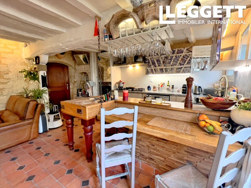 Property photo 3 of 10