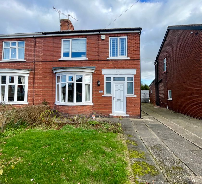 Property photo 1 of 13 Front