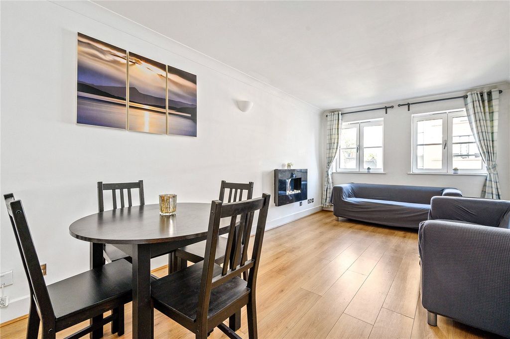 Property photo 3 of 12 Reception Room