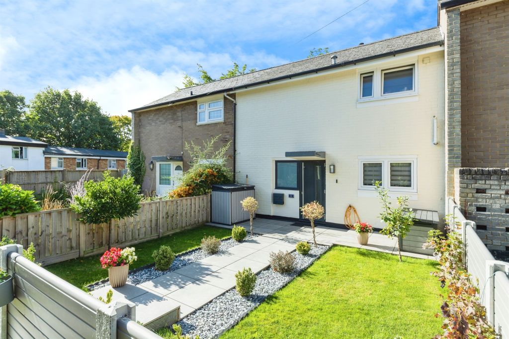 Property photo 1 of 17