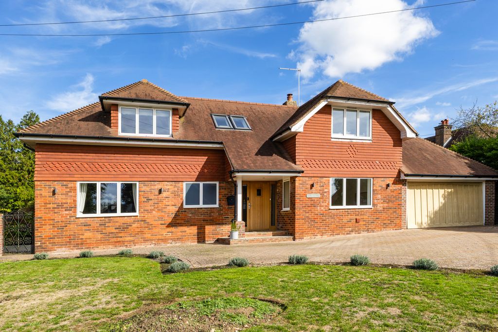 Property photo 1 of 26