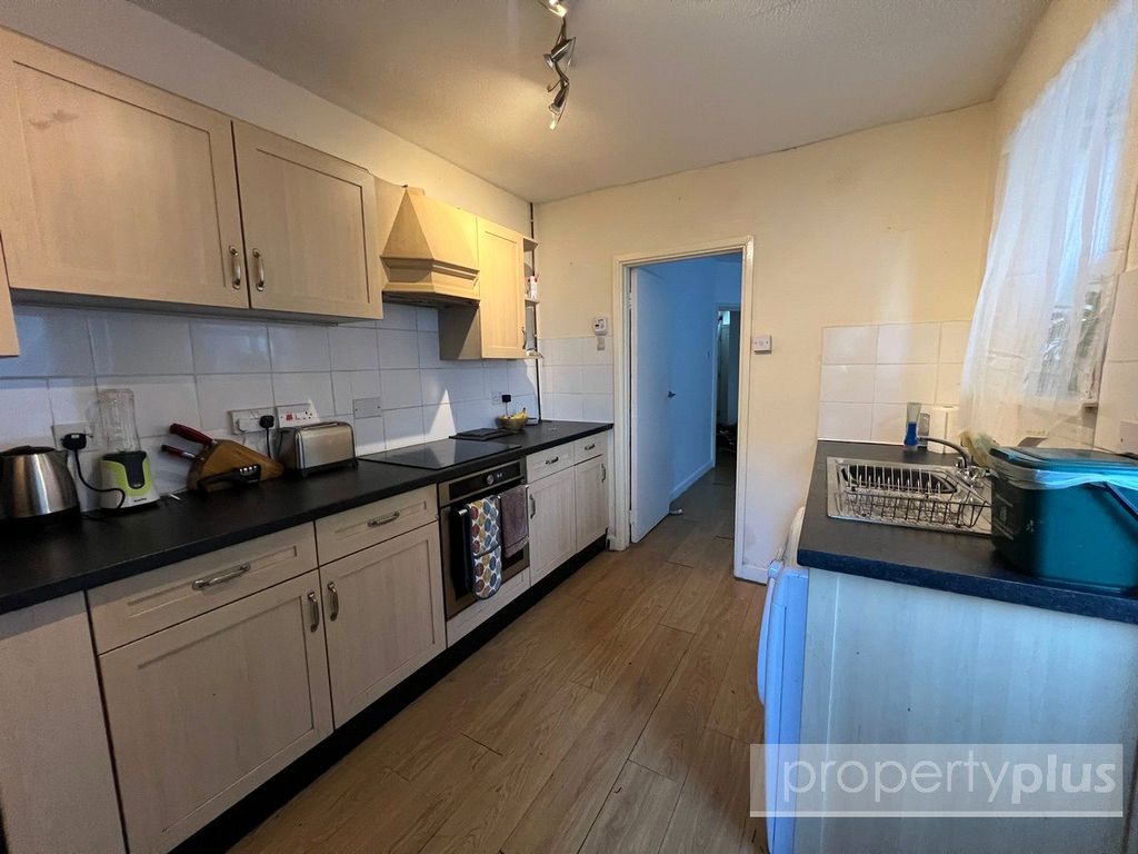 Property photo 3 of 12 Picture No. 17