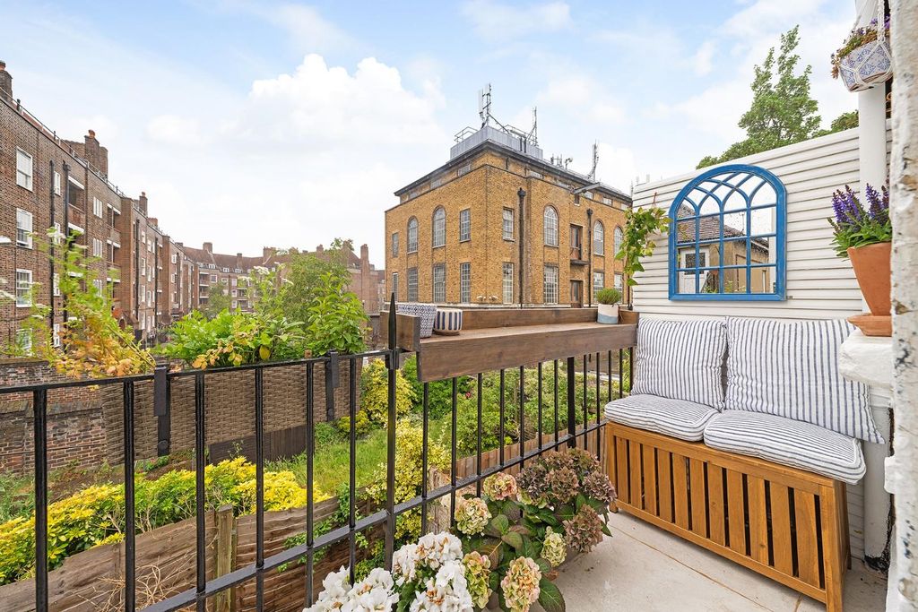 Property photo 3 of 19 Terrace.Jpg