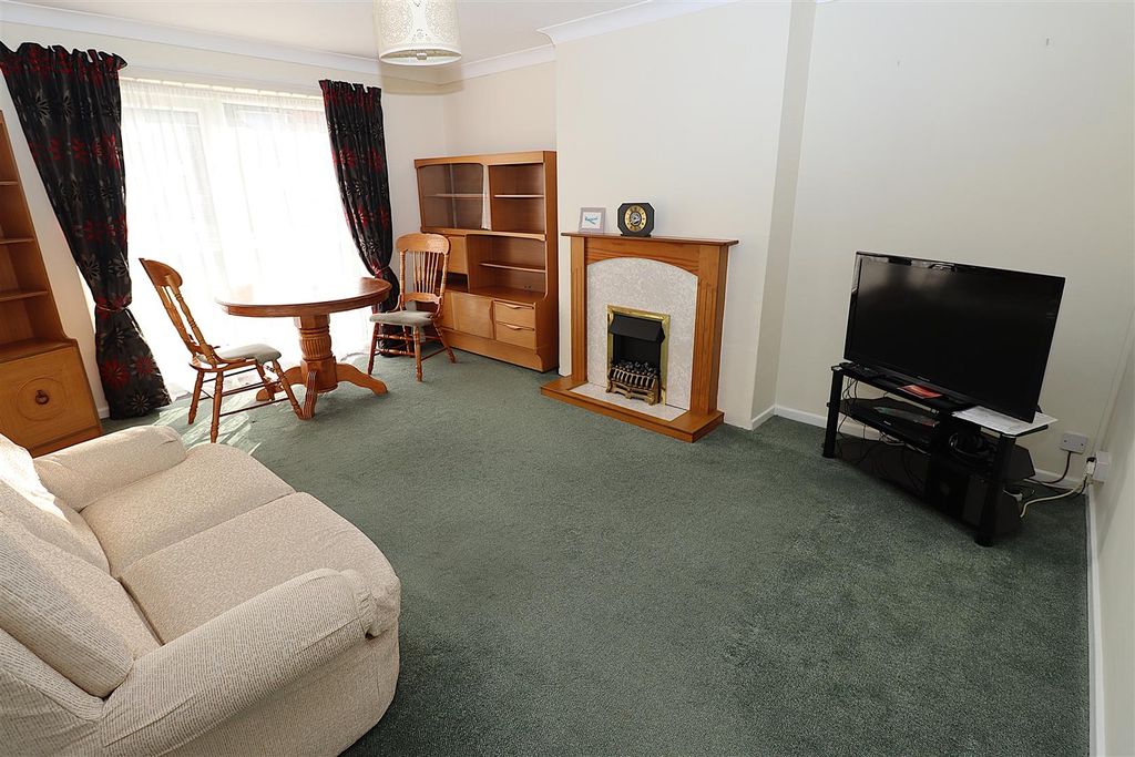 Property photo 2 of 18 Img_1479.Jpg