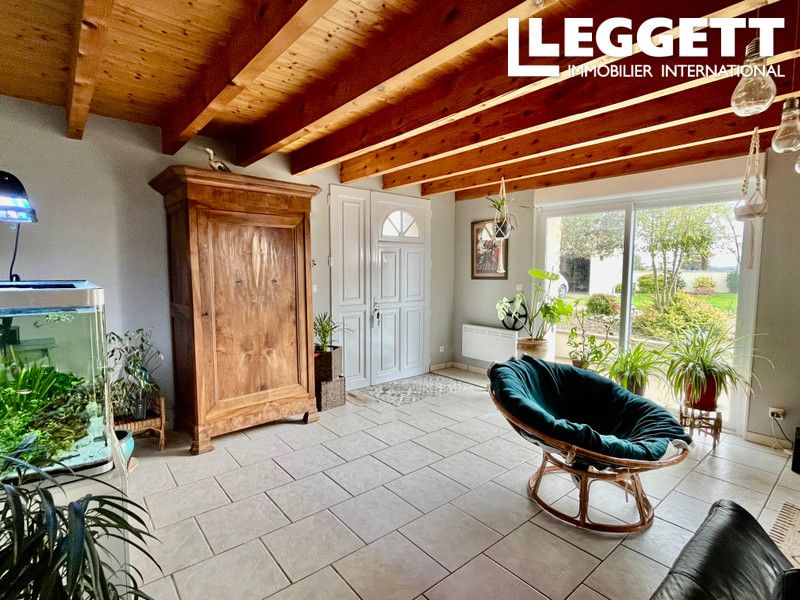 Property photo 3 of 10