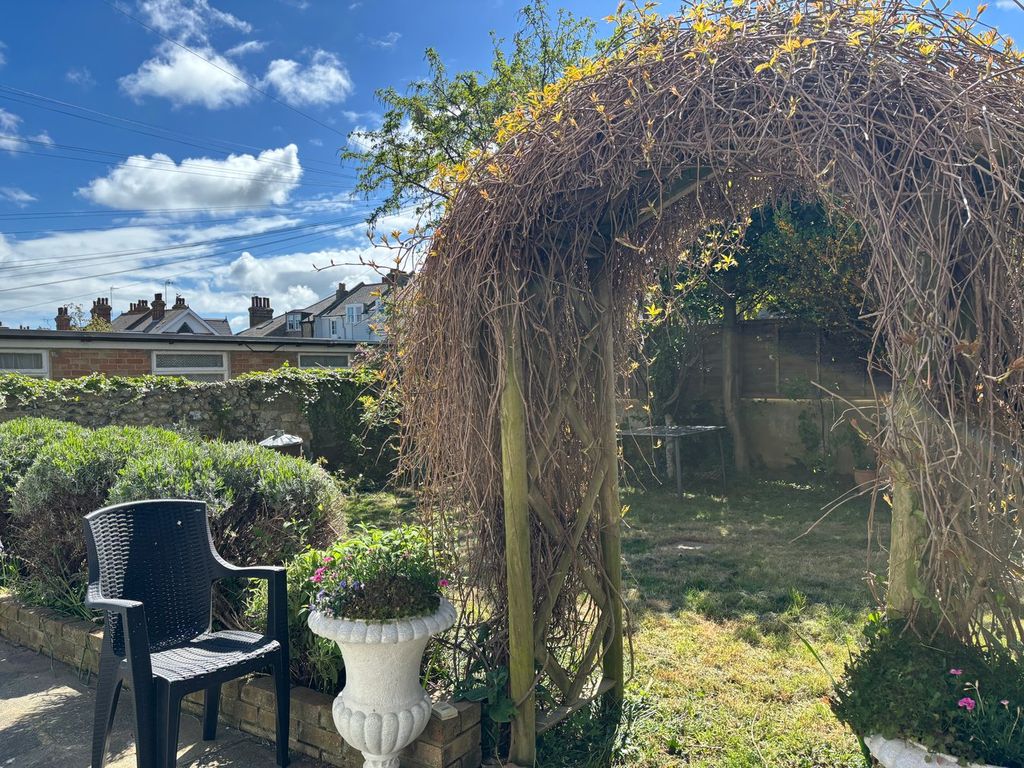 Additional image 17 of 2 bed flat for saleGranville Road, Broadstairs CT10