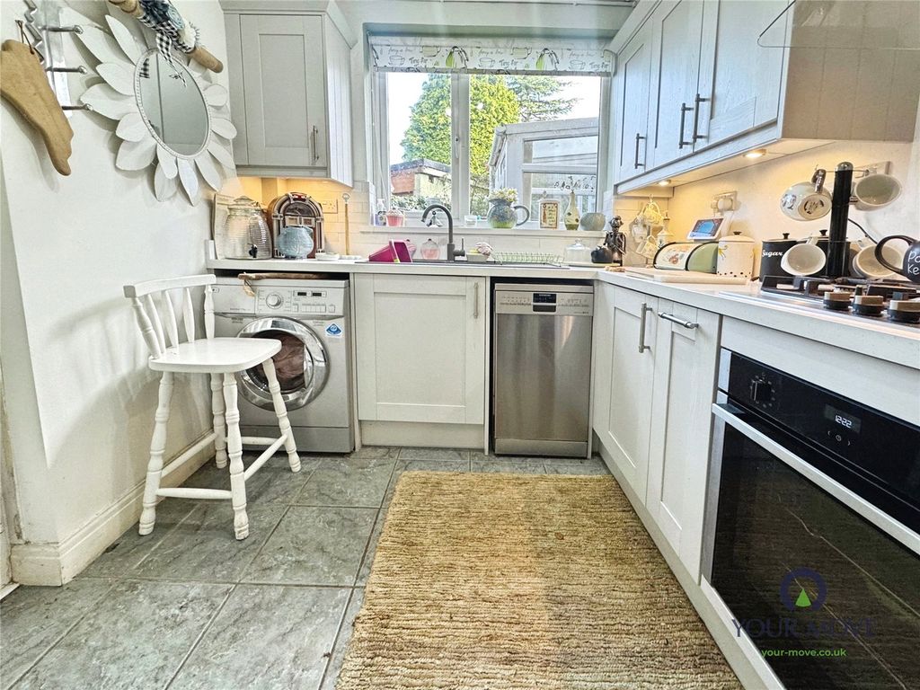 Property photo 3 of 12 Picture No. 28