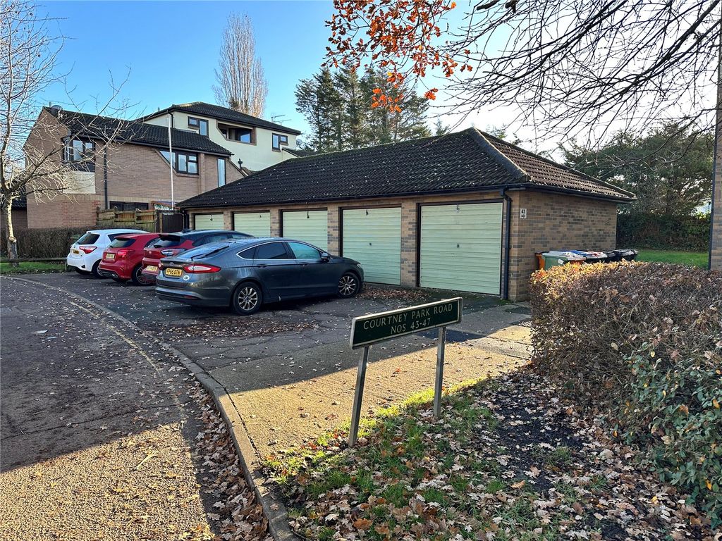 Property photo 3 of 12 Picture No. 15