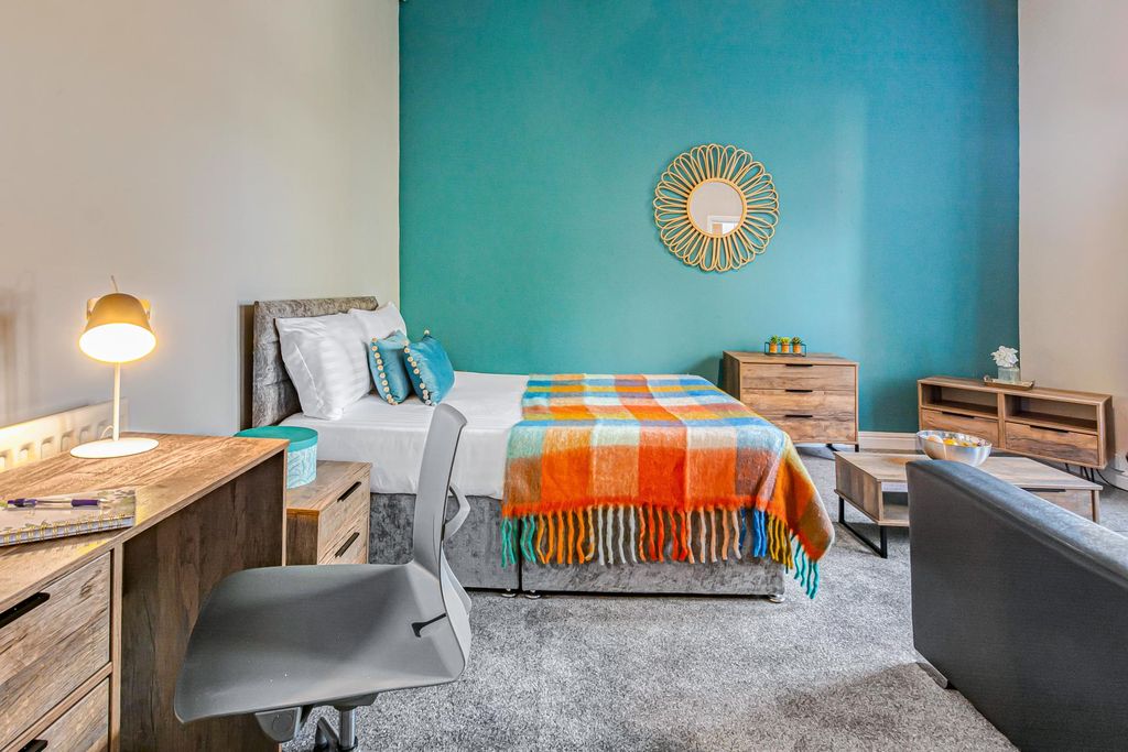 Property photo 2 of 9 Property Photo