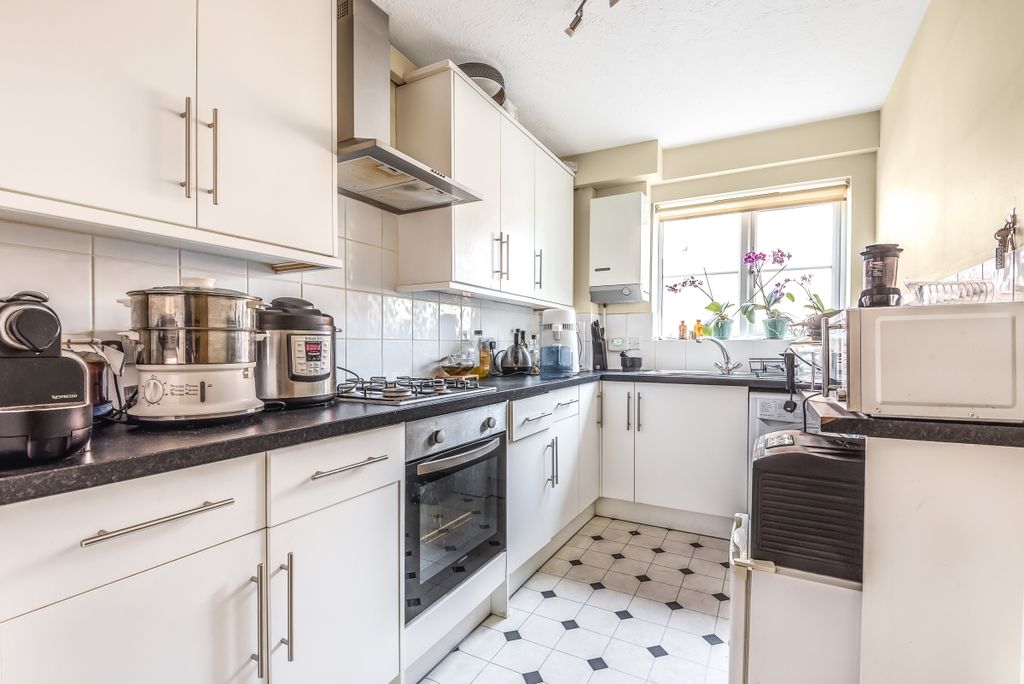 Property photo 3 of 7 460131 (3)