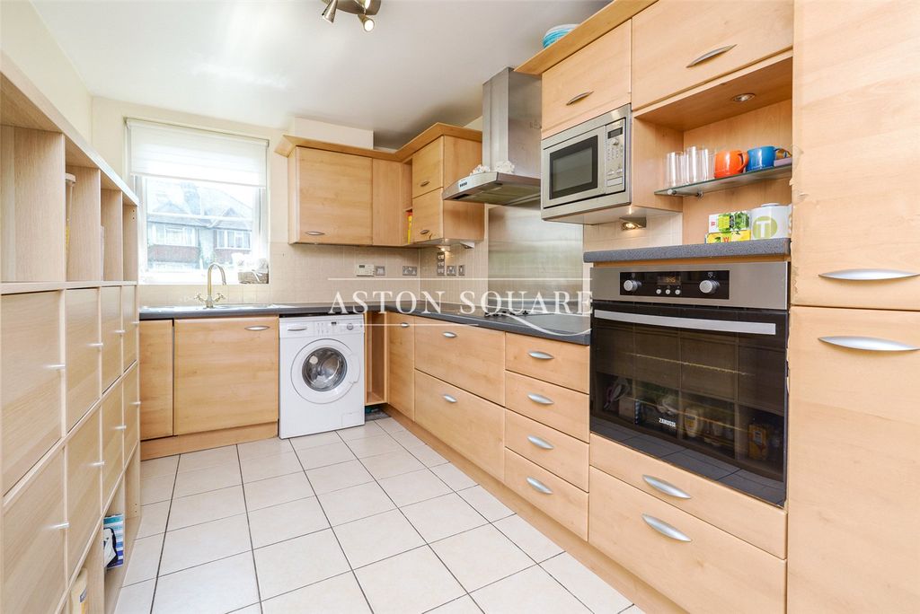 Property photo 1 of 11 Picture No. 08