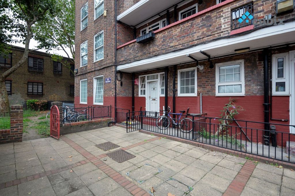 Property photo 1 of 25