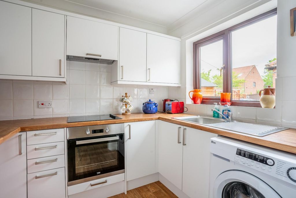 Property photo 3 of 11 CC-3.Jpg