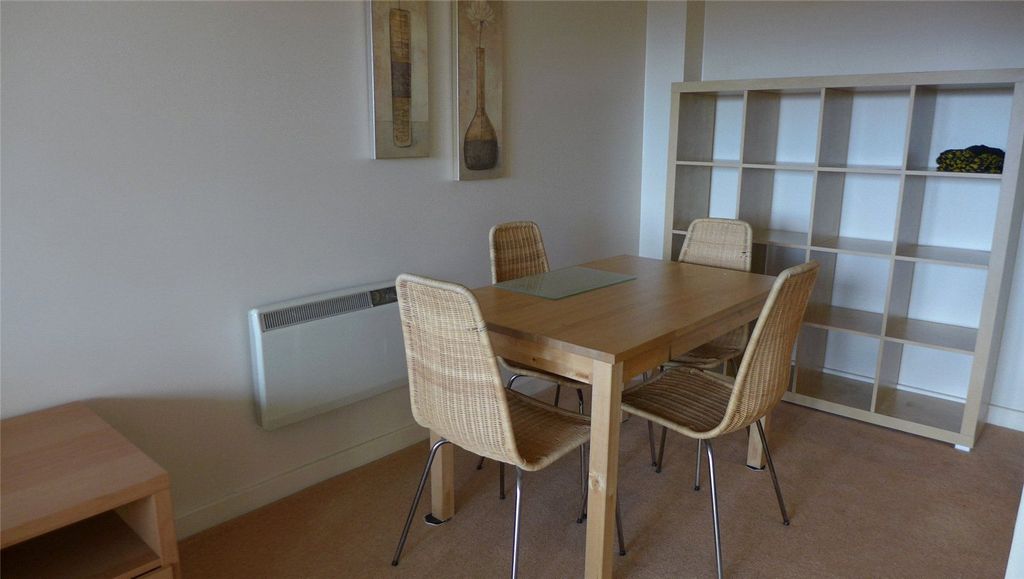 Property photo 3 of 9 Picture No. 13