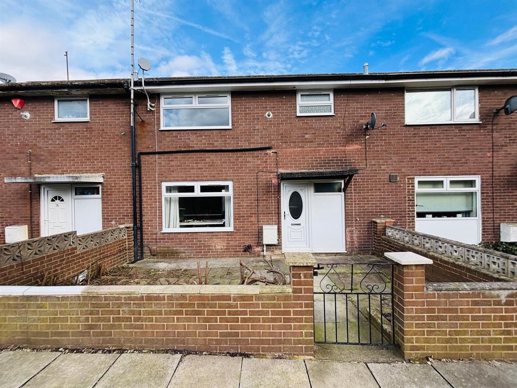 Property photo 1 of 12