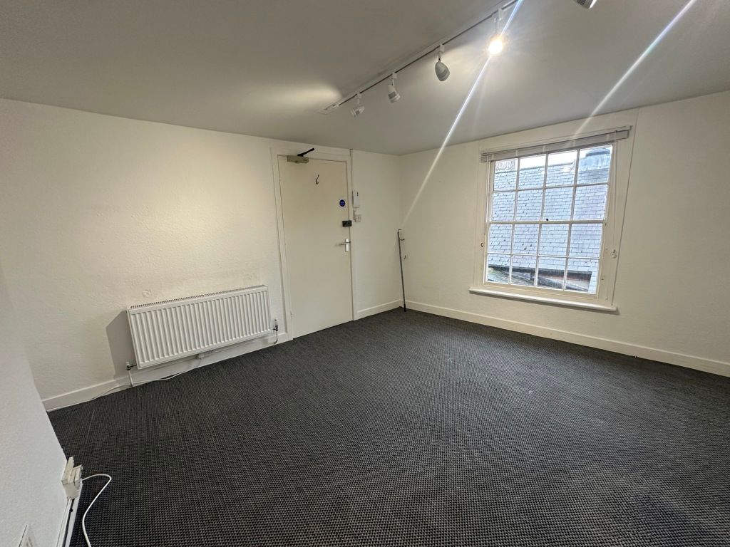 Property photo 2 of 7 Photo 7