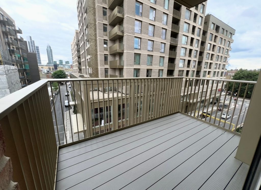 Property photo 3 of 15 Balcony