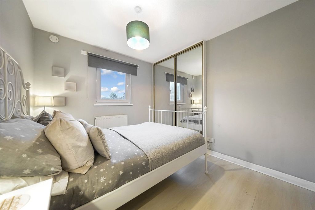 Property photo 3 of 18 Picture No. 09