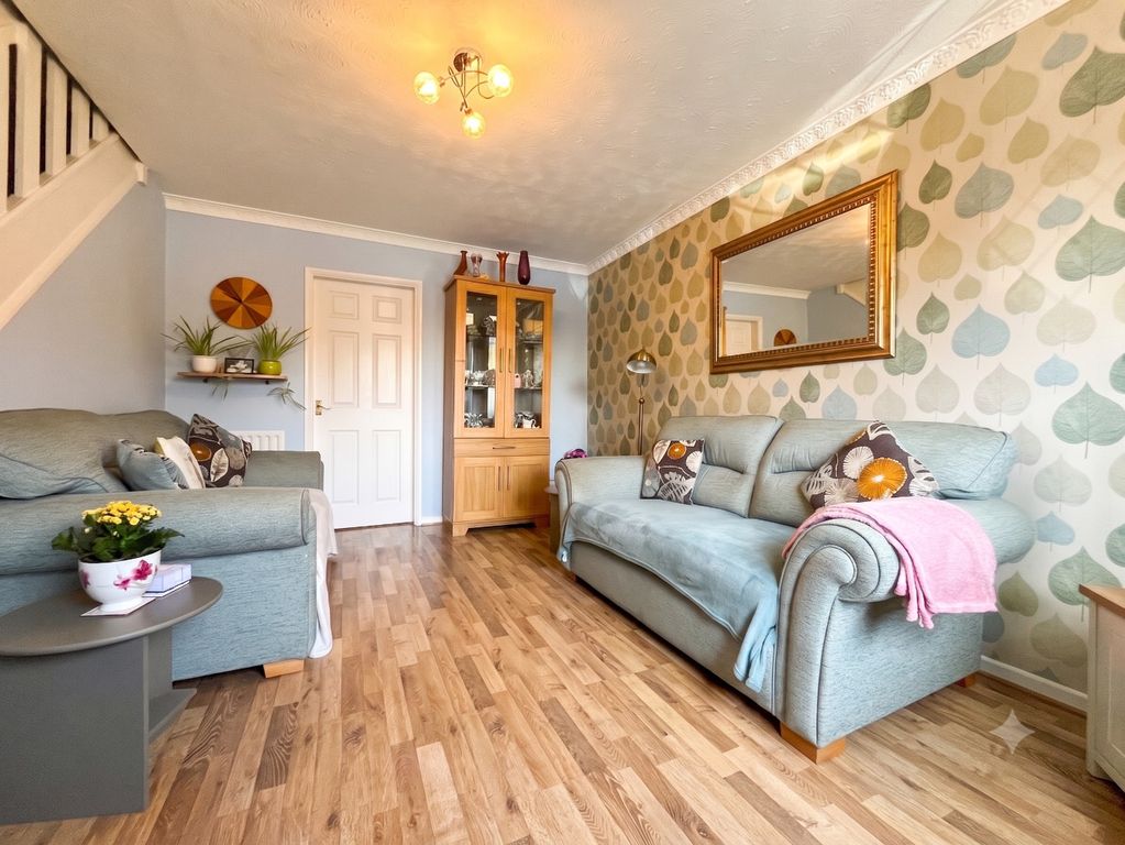 Property photo 2 of 14 5271091