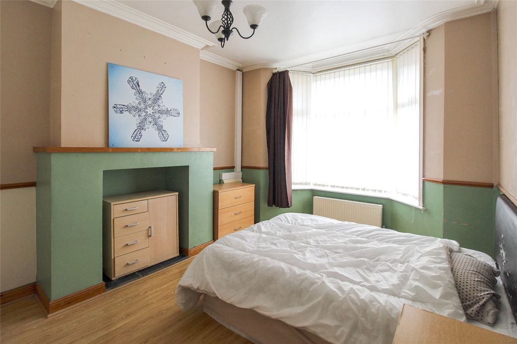 Property photo 3 of 22 Picture No. 03