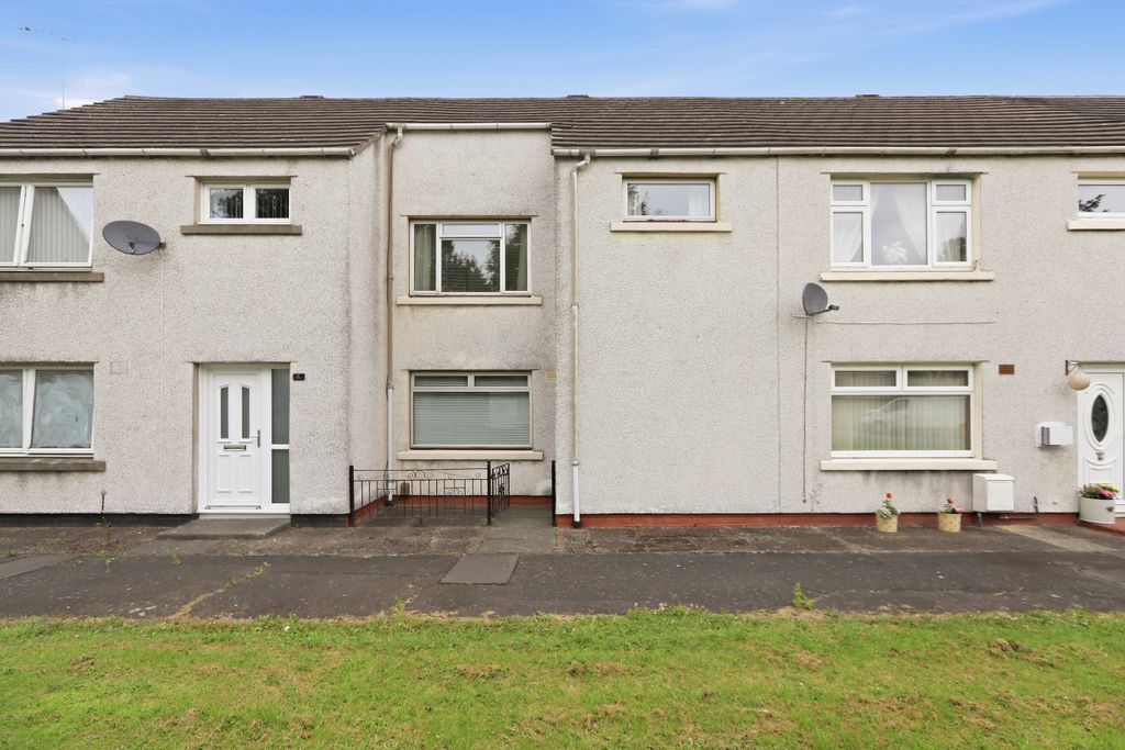 Property photo 1 of 30