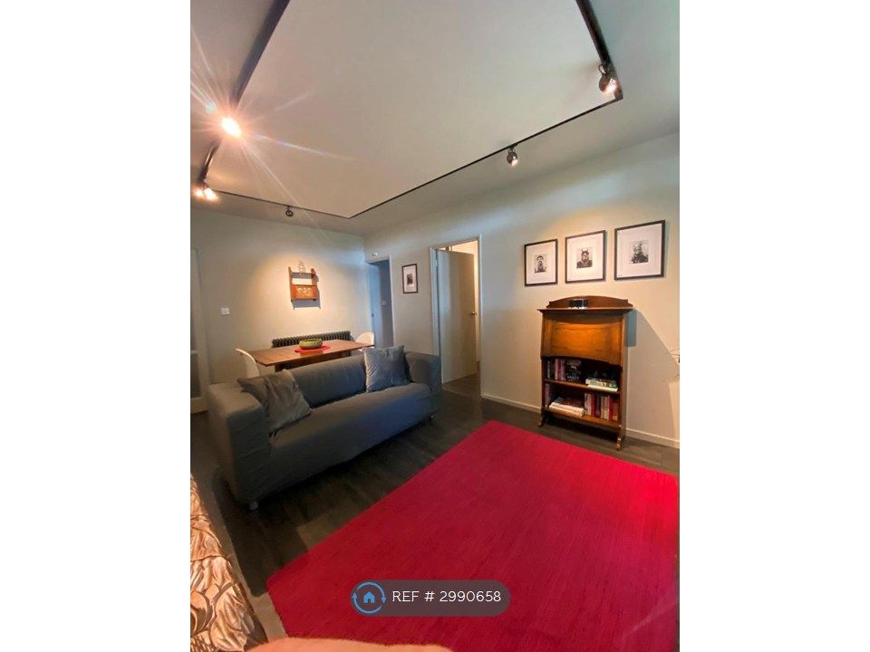 Property photo 3 of 11 Living/Dining 2