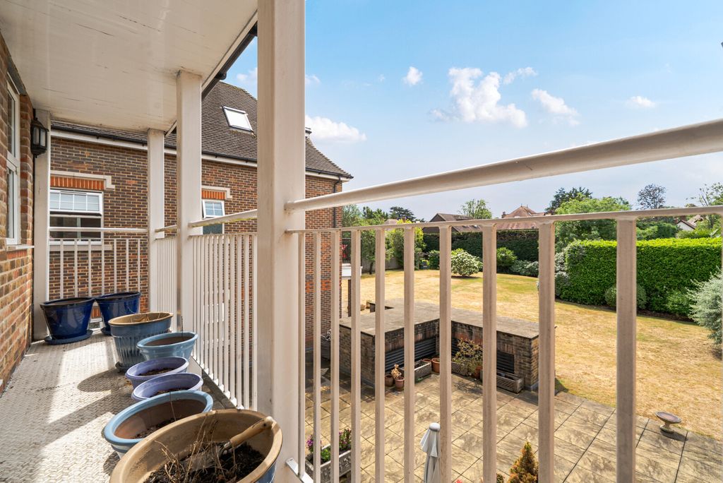 Property photo 2 of 13 1471751-19-6A1Ed1...