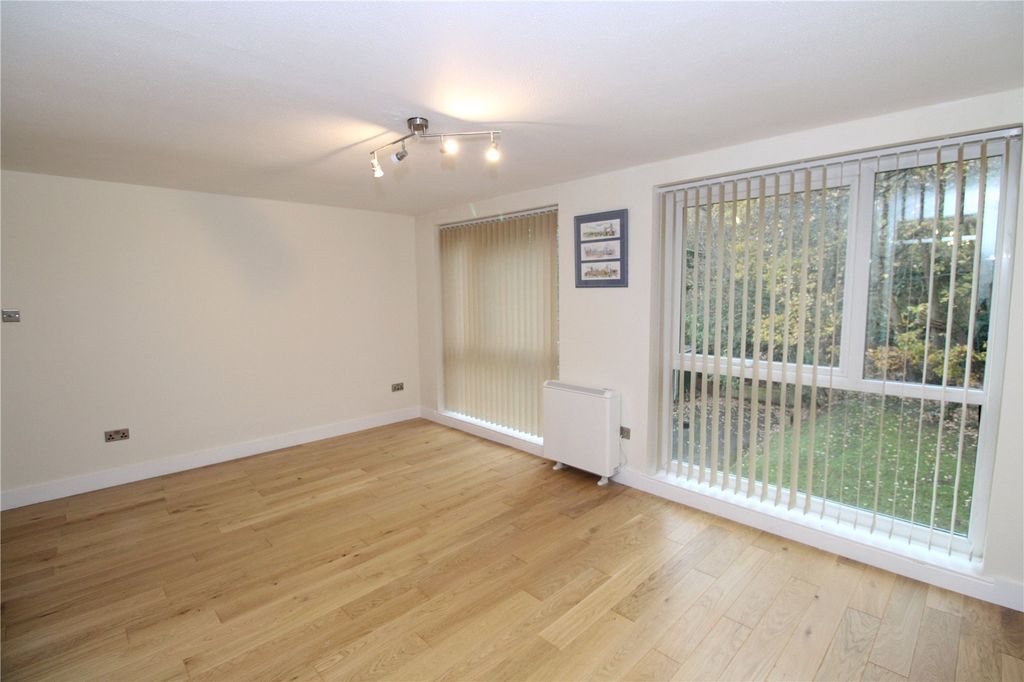 Property photo 1 of 5 Picture No. 03