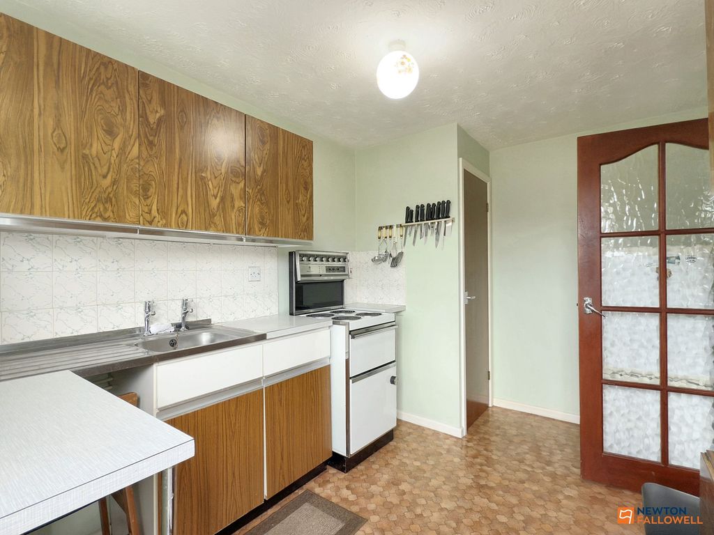 Property photo 3 of 29