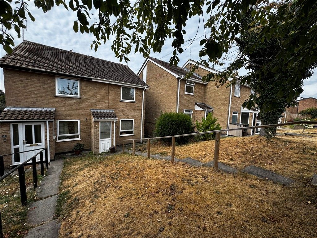 Property photo 1 of 5