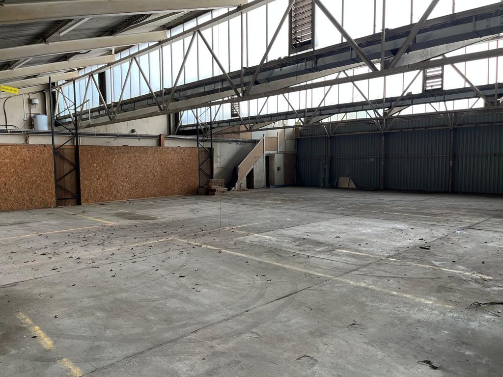 Property photo 3 of 6