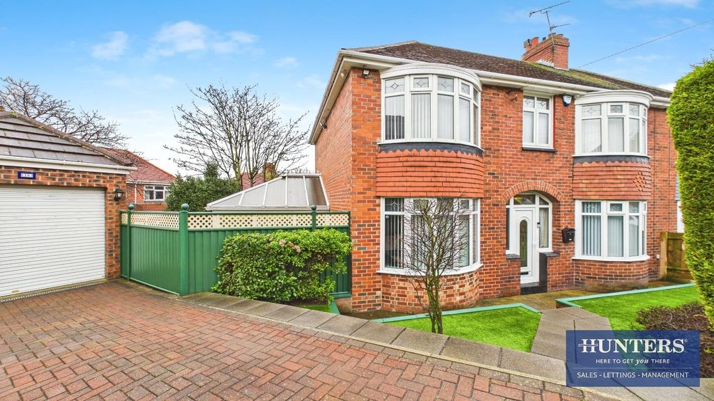 Property photo 2 of 28 External