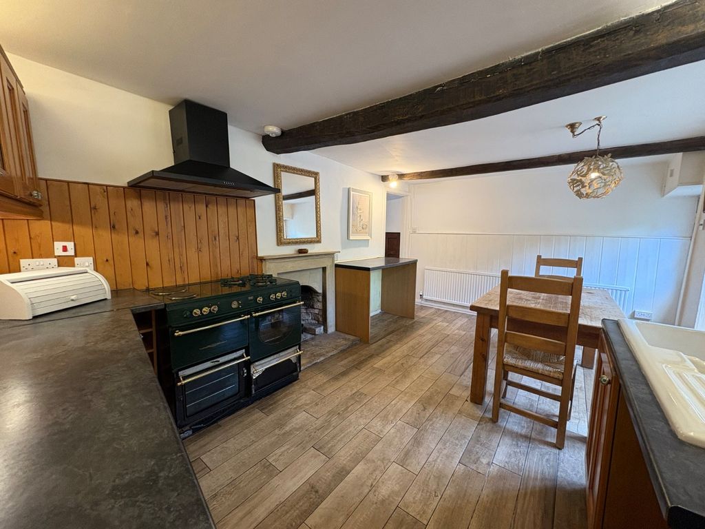 Property photo 3 of 18 Picture No. 28