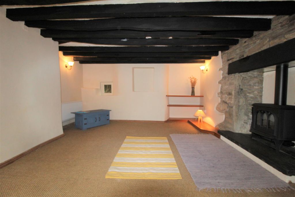 Property photo 3 of 15 Living Space.2.Jpg