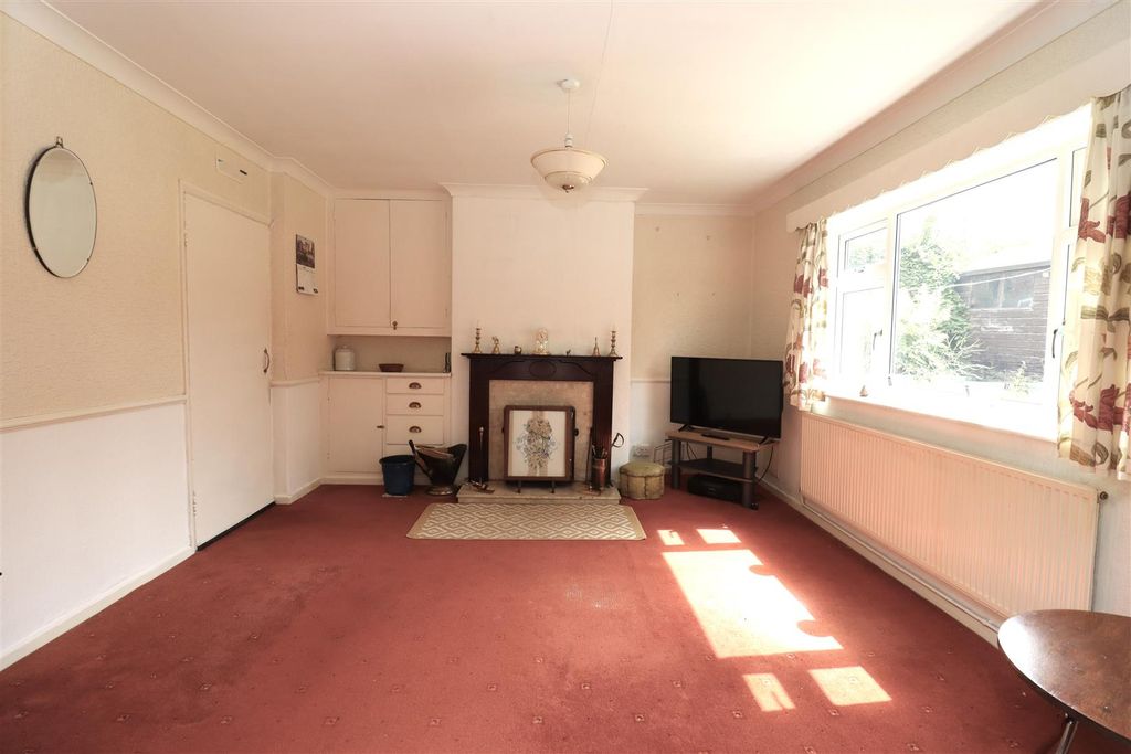 Property photo 2 of 13 Img_9890.Jpg