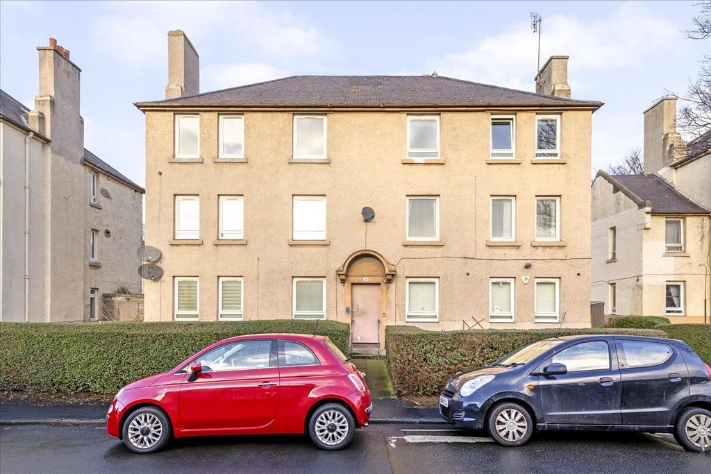 Property photo 1 of 18