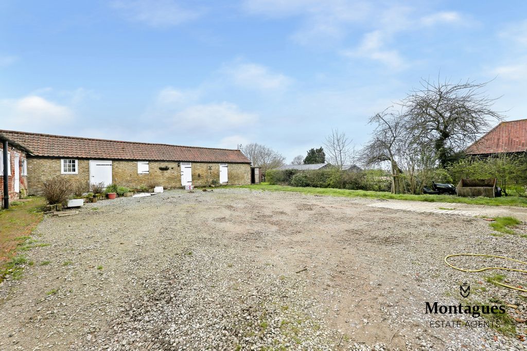 Additional image 39 of 6 bed detached house to rentThornwood Road, Epping CM16